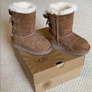 Toddler Ugg Bailey Bow Tan Boots